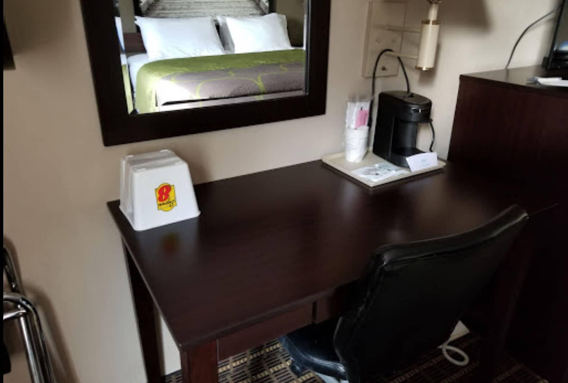 Super 8 By Wyndham Motel 2*