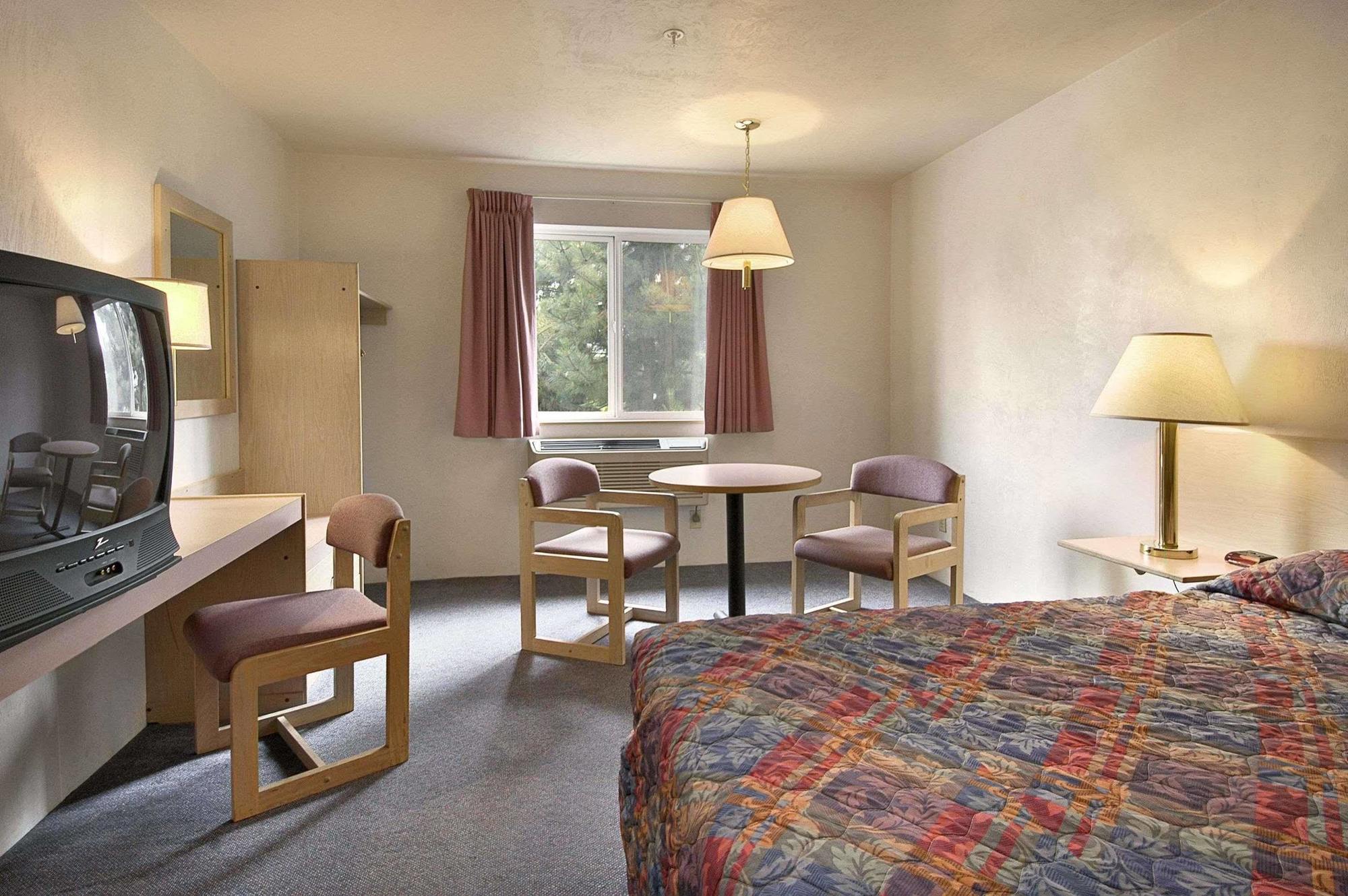 Super 8 By Wyndham Corvallis
