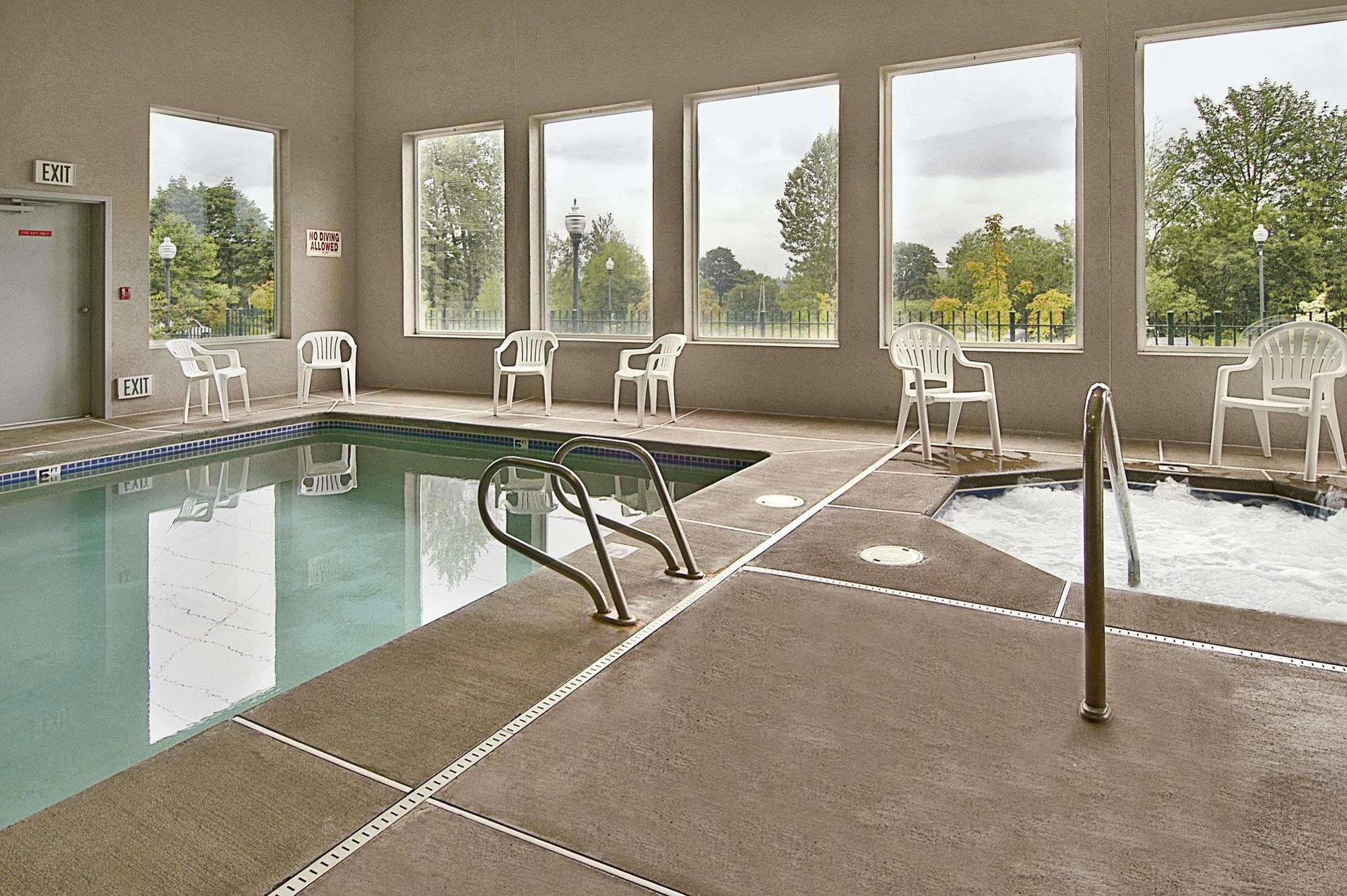 Super 8 By Wyndham Motel Corvallis